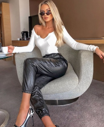 Проститутка Эвелин